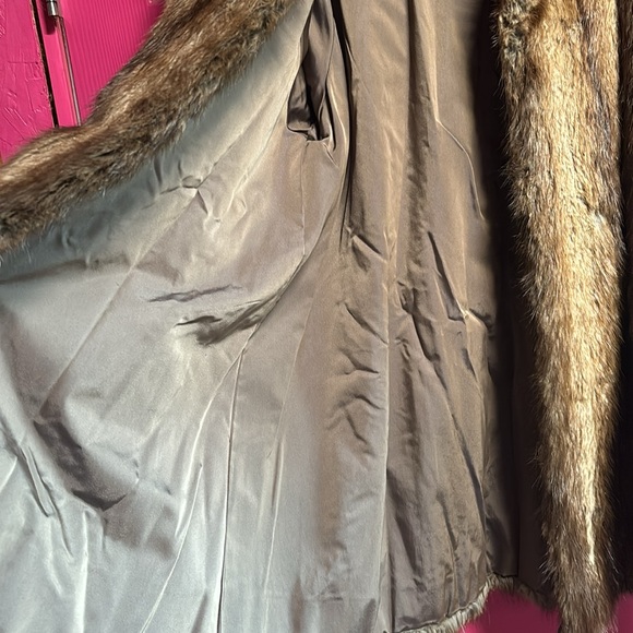 Vintage Muskrat Coat - Picture 3 of 7